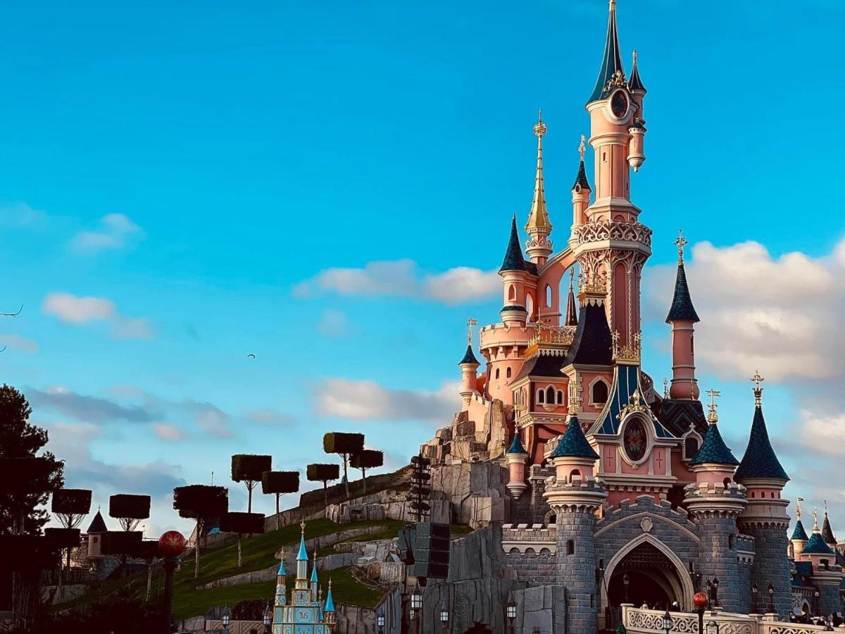 Bel Appartement « The Lion King » Proche Disney Montevrain Bagian luar foto